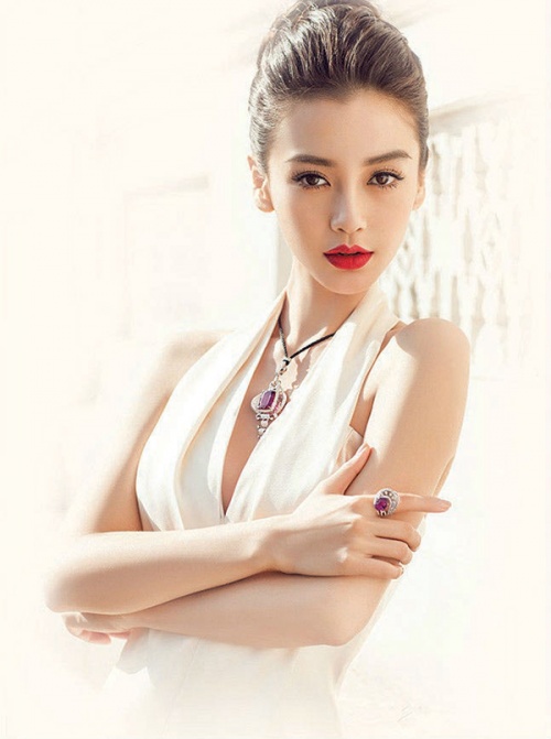 Angelababy commands clicks and hard cash
